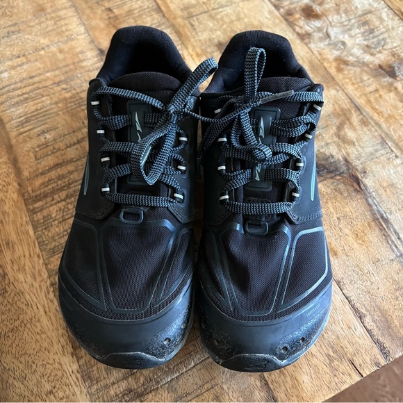 ALTRA Superior 4.5 Gaiter Trap Athletic Women's Size 7 Black/Blue ALOA4VR4202 - Picture 4 of 10